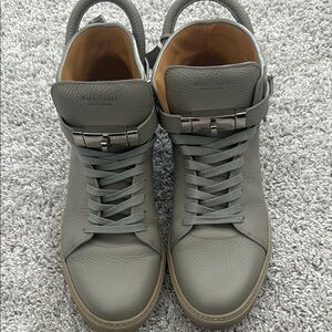 Buscemi Gray Luxury Sneakers with Minimalist Design